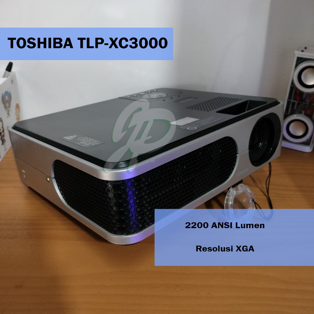 Toshiba TLP-XC3000 Proyektor dengan Resolusi XGA dan Kecepatan 3000 ANSI Lumens