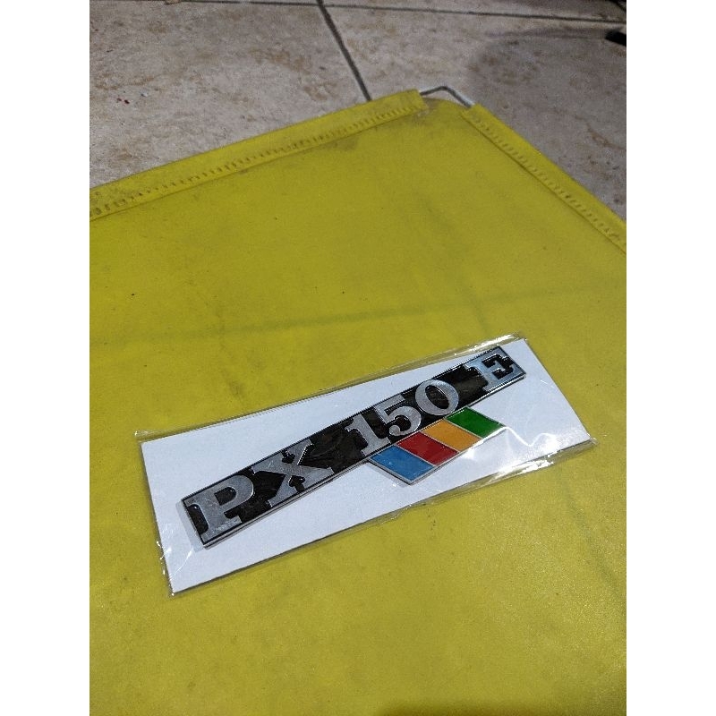 Emblem vespa balok PX 150