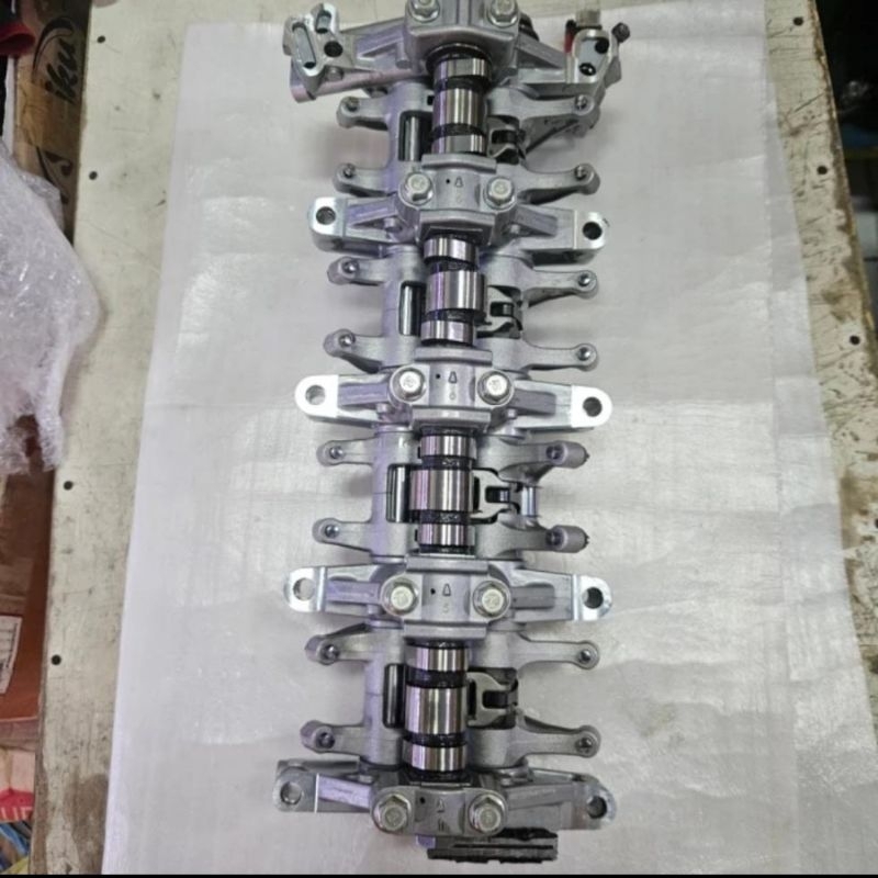Camshaft Assy Rocker Arm Set Mitsubishi Delica 2014 Up 4J11 Original Asli 1025A517