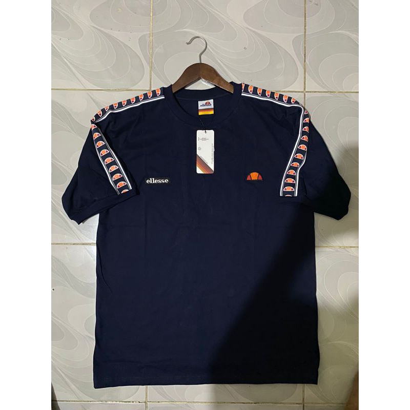 kaos ellesse taped import baru size M