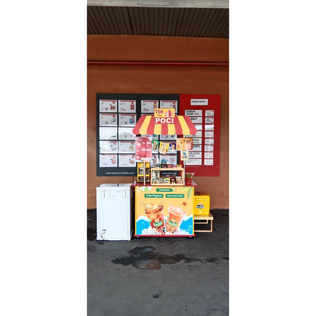 Booth Teh Poci Second masih bagus dan mulus