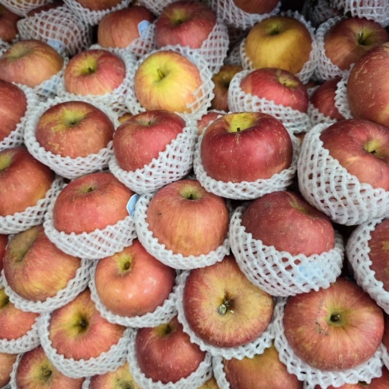 

Appel fuji premium 1kg,