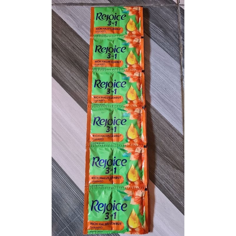 REJOICE  shampo rejoice