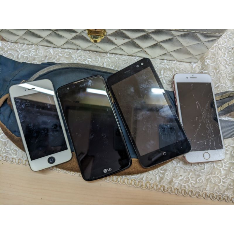 BORONGAN HP MINUS MATI