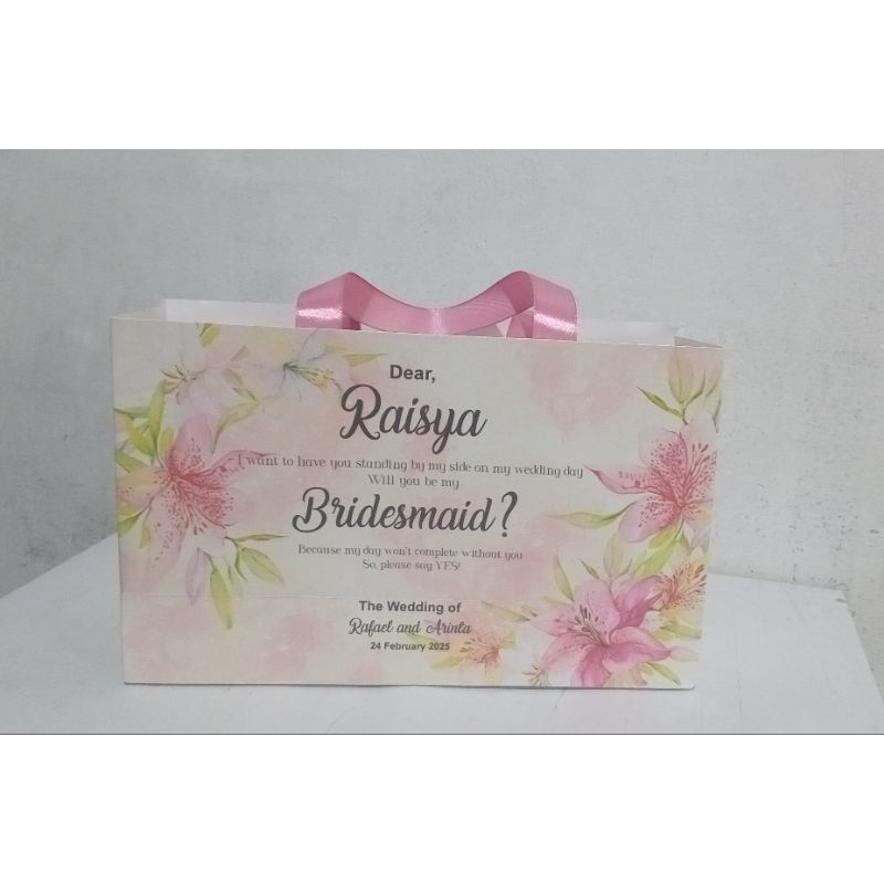 

PAPERBAG CETAK BRIDESMAID/ TAS KERTAS CETAK / TAS KAIN BRIDESMAID/PAPERBAG JASMINE/MINIMAL ORDER 5 PC