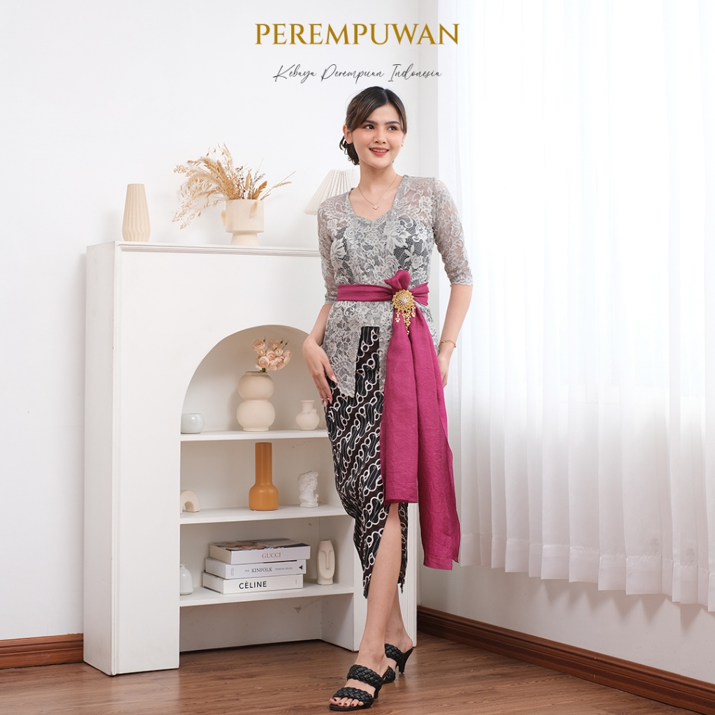 PEREMPUWAN Set Kebaya Wisuda Bali Modern Kutu Baru Baju Adat Wanita Klasik Polos Kondangan Terbaru