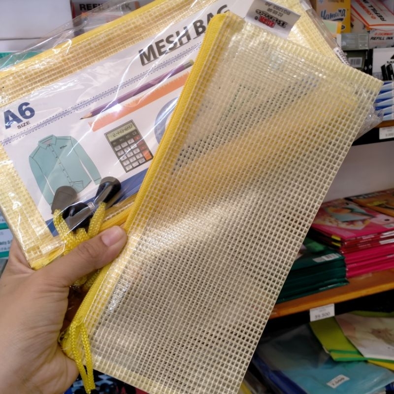 

Dokumen Bag Ziper A6 11x24cm Pensil Case Tempat kosmetik Multifungsi Ziper BG 1263 A6 Murah