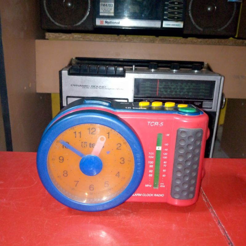 radio alarm jadul tens TCR-5