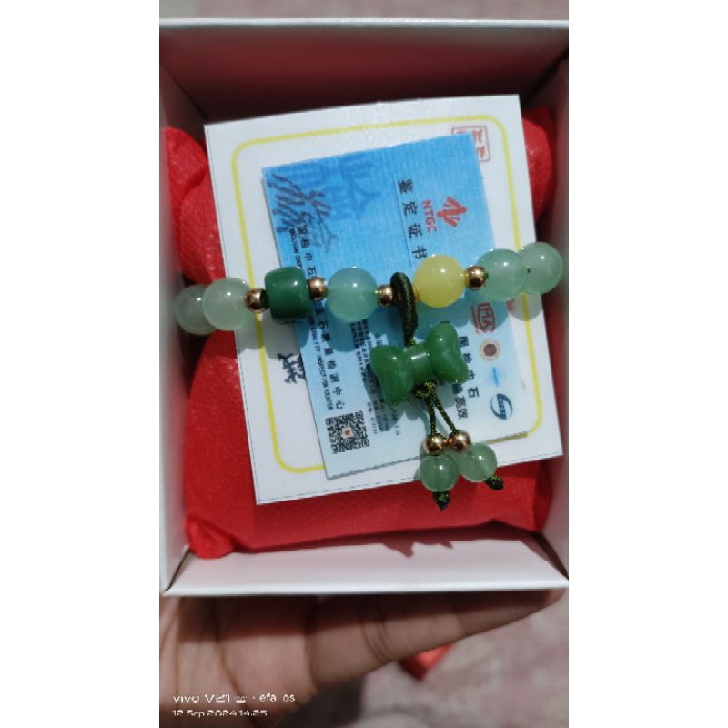 Gelang Batu Giok pita Hijau Asli Sertifikat