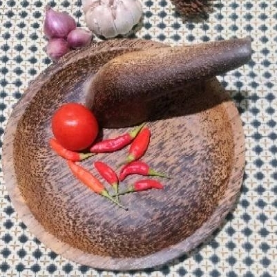 Cobek kayu aren 22cm/satu set cobek dan ulek kayu aren/cobek kayu