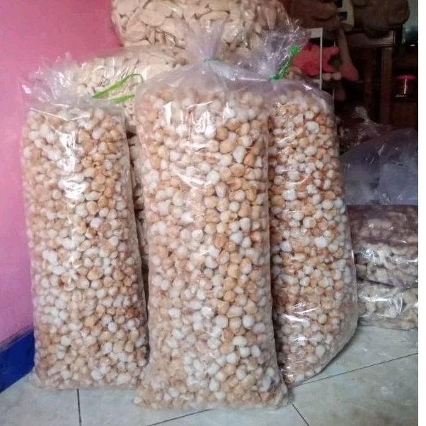 

SIOMAY mini kering renyah dan gurih 1 kg sampai 5 kg