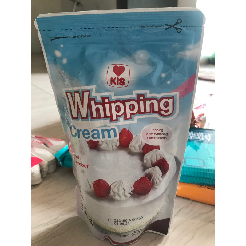 

Whipping Cream KIS 300gr