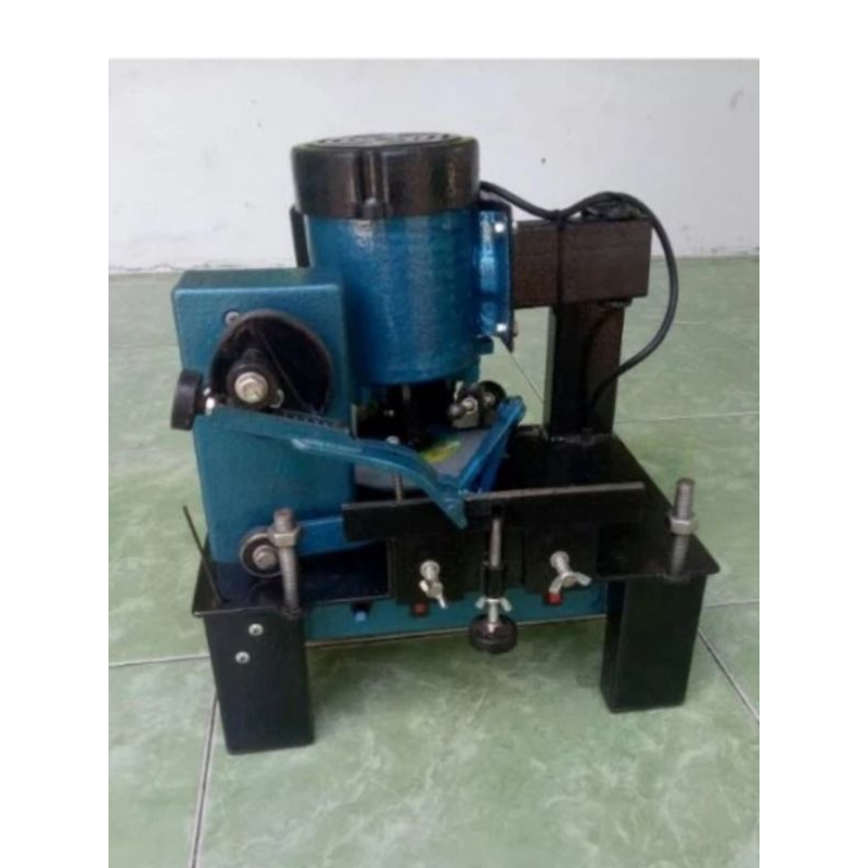 Mesin asah gergaji bandsaw kayu otomatis (MASAGI)