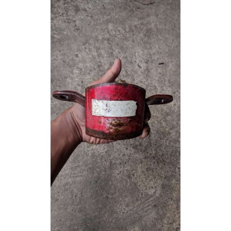 dudukan / pangkon suzuki fr 80 original lepasan motor