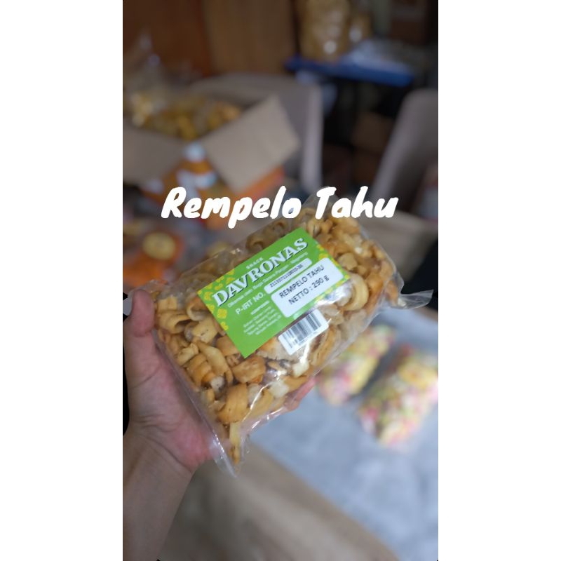 

Rempelo Tahu. Cemilan dan Krupuk Enak Gurih dan Murah