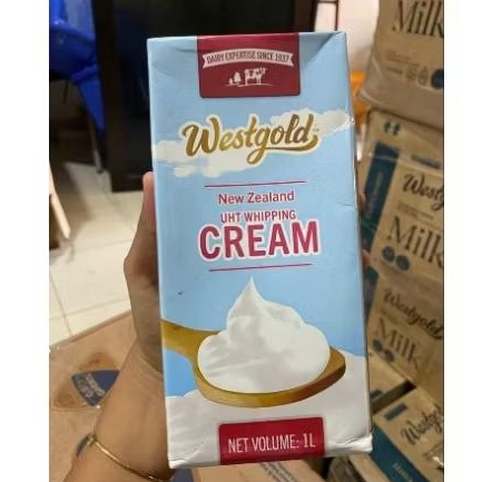 

WESTGOLD Whipping Cream 1L Expired Aman Limited Stock for baking or dessert