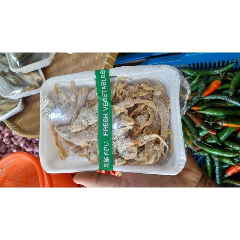 

ikan asin bulu ayam