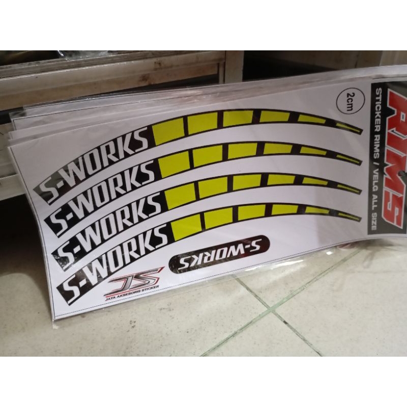 stiker sepeda variasi tulisan (s-works)