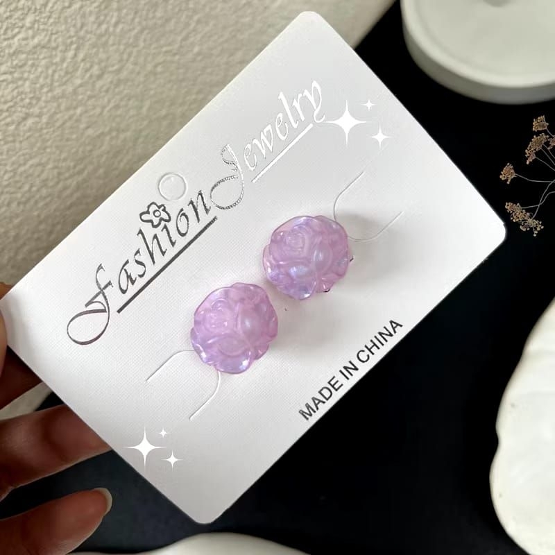 New anting klip hijab / anting bunga baru bukan preloved / anting ungu lilac