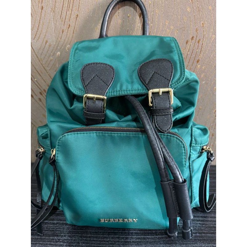 Tas ransel burberry  preloved warna hijau lumut size medium