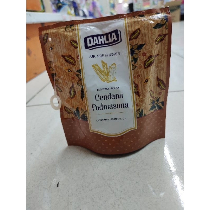 DAHLIA PENGHARUM RUANGAN