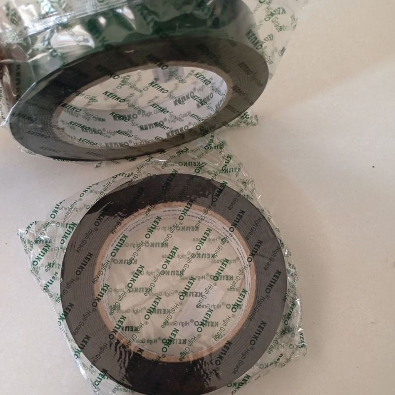 

DOUBLE TAPE BUSA KENKO 1 INCH HIJAU TUA