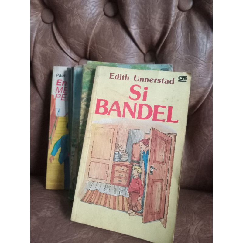 Novel Literatur Klasik Terjemahan Terbitan Gramedia Pustaka Utama