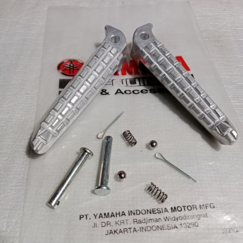 karet foot step pijakan kaki belakang yamaha nmax
