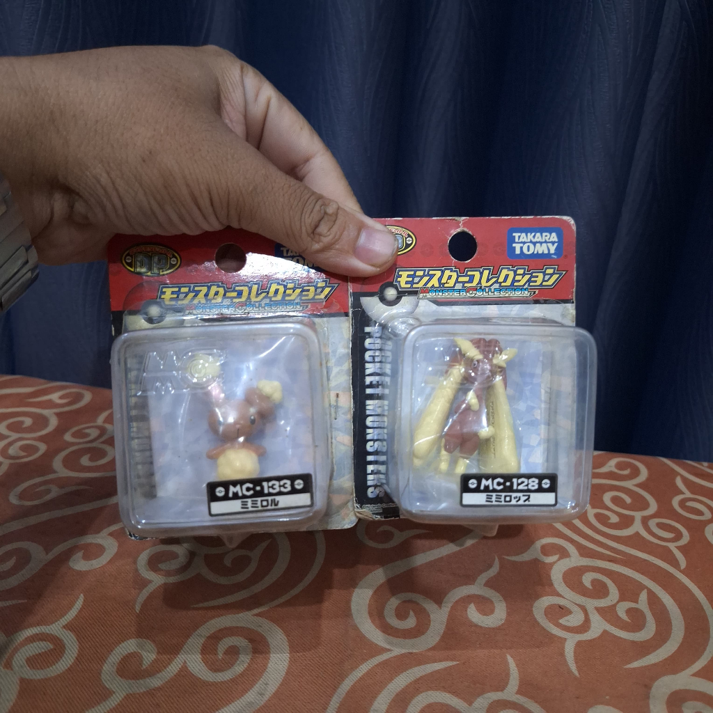 Takara Tomy Moncolle Pokemon Action Figure Buneary Lopunny Set Original