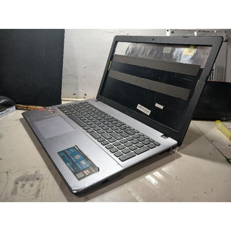 Casing Asus X550Z