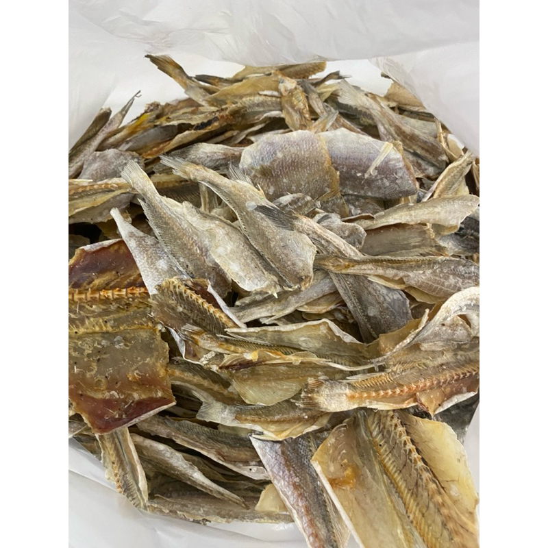 

ikan asin gulama Kering 500gram