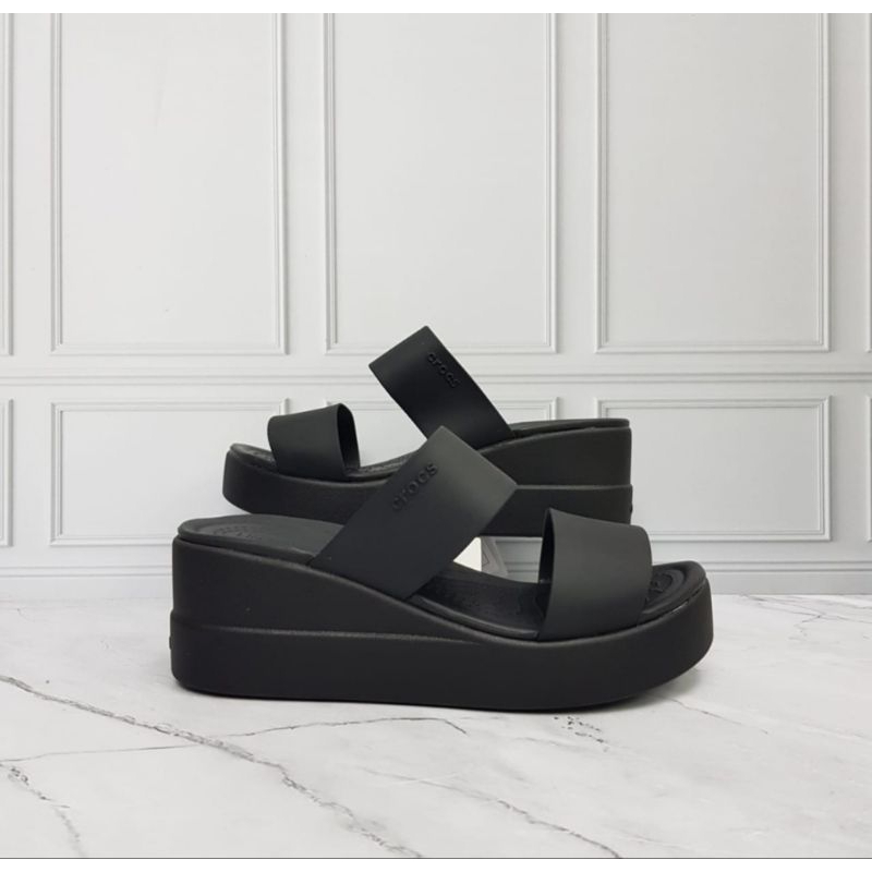 Crocs Brooklyn Wedges
