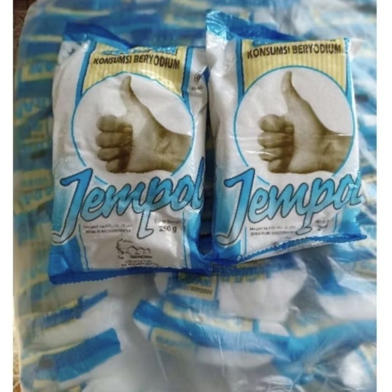 

Garam beryodium Cap Jempol 1 bal isi 40 bungkus