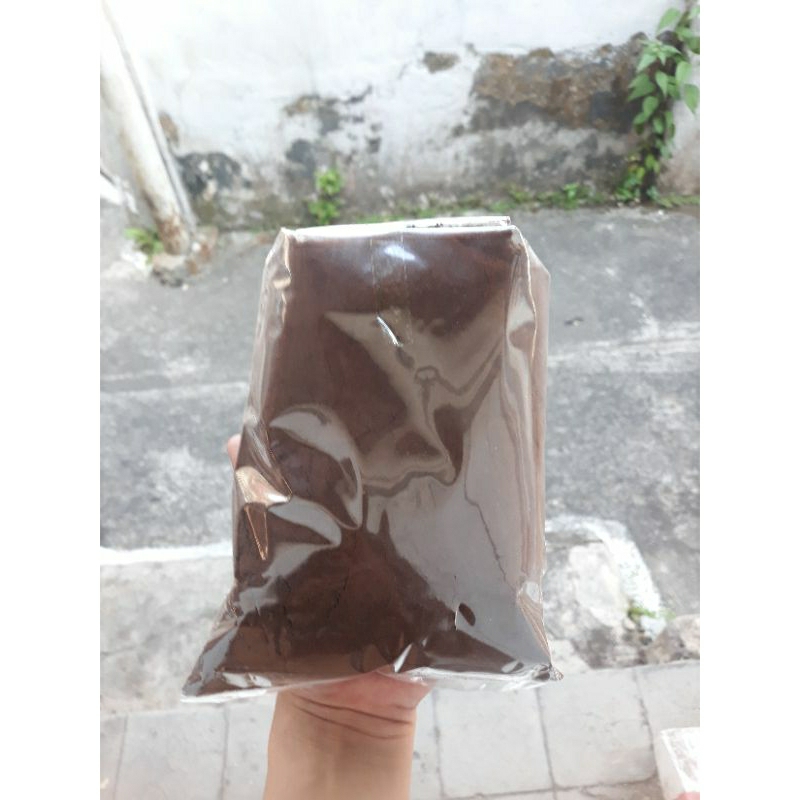 

BUBUK KOPI HALUS MALANG KEMASAN 250 GR