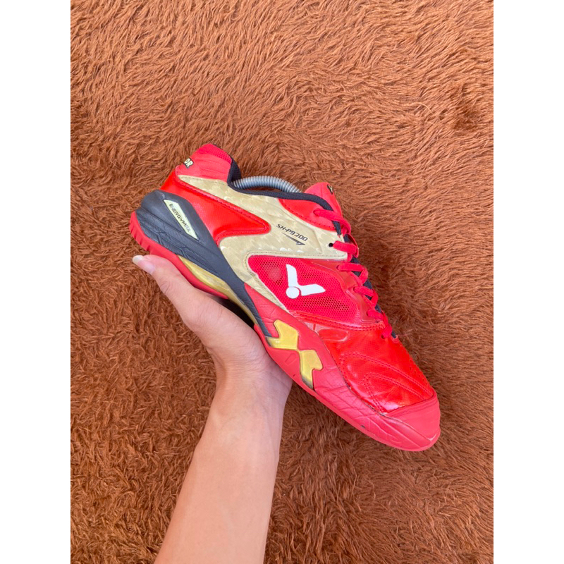 sepatu badminton Victor SH-P9200