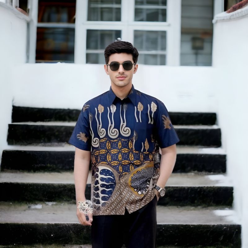 Fatih Batik Medan - Batik Pria Biru Navy Lengan Pendek KM6116 Baju Seragam Batik Cowok Pesta Pernika