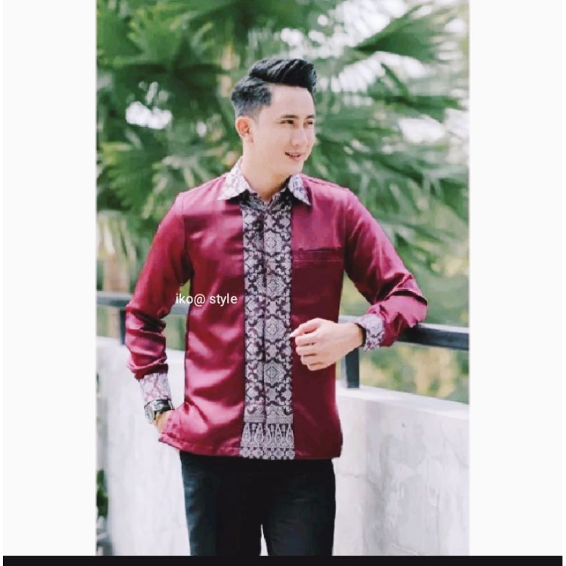 Kemeja pariasi songket baju kondangan pria.Kemeja wisudah. baju kemeja polos pariasi songket.