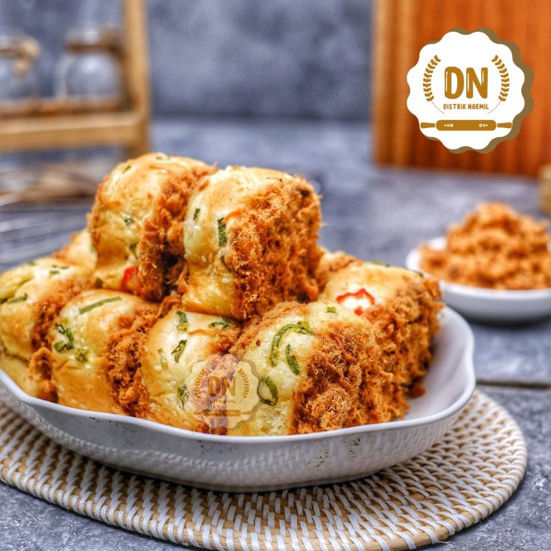 

NOB Roti Abon Gulung Pedas Distrik Ngemil Asli Bandung Isi 10pcs
