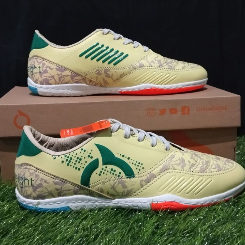 SEPATU FUTSAL ORTUSEIGHT JOGOSALA V2 - SEPATU FUTSAL ORTUSEIGHT JOGOSALA CRUSHER