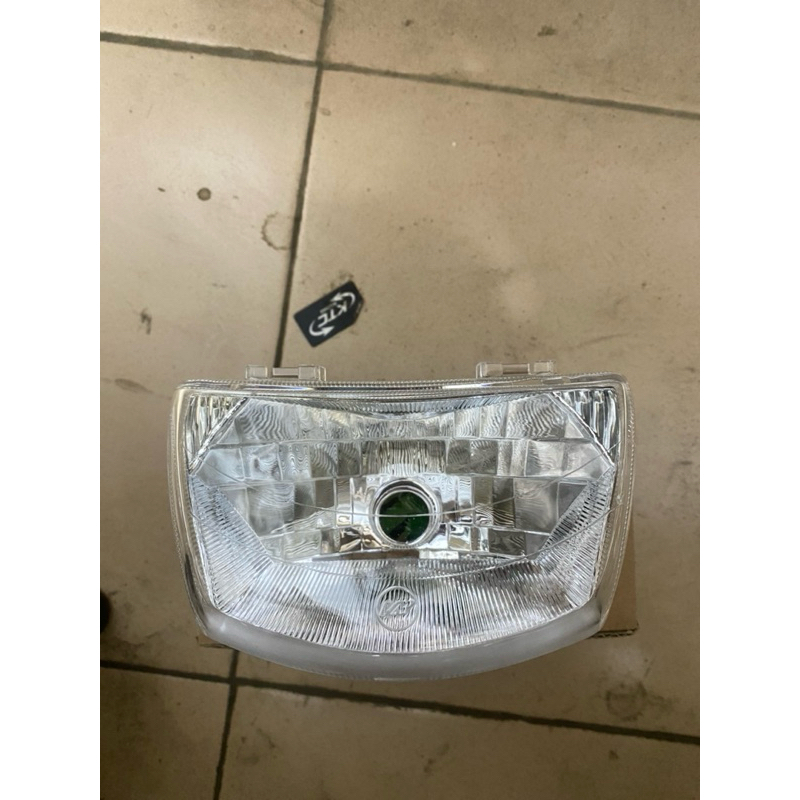 lampu depan/reflekto fiz-r vega r 2004