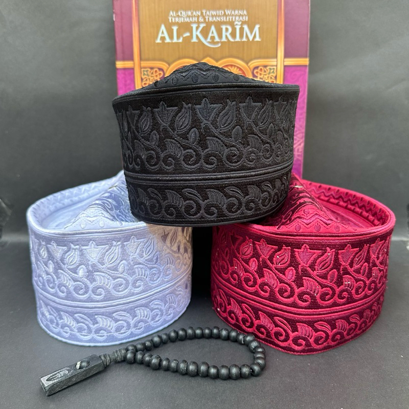 PECI OMAN BANGLADSEH PECI HITAM PECI PUTIH PECI BORDIR PECI PECI SANTRI ANAK DAN DEWASA PREMIUM QUAL