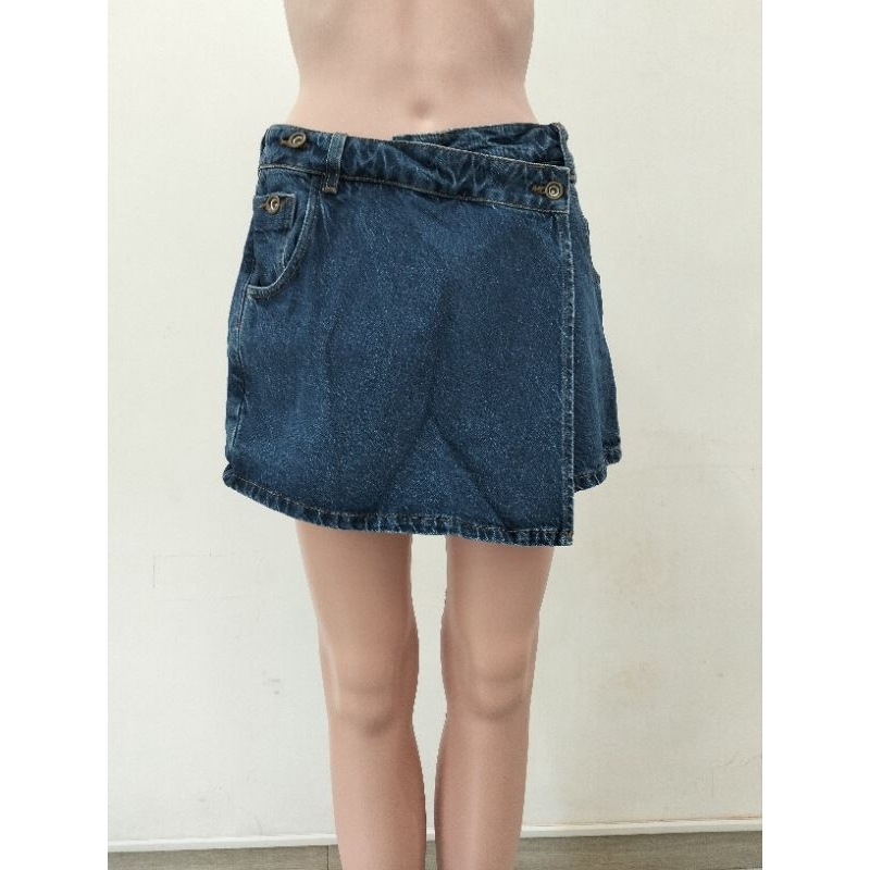 PRELOVED ZARA CELANA ROK JEANS HOT PANTS