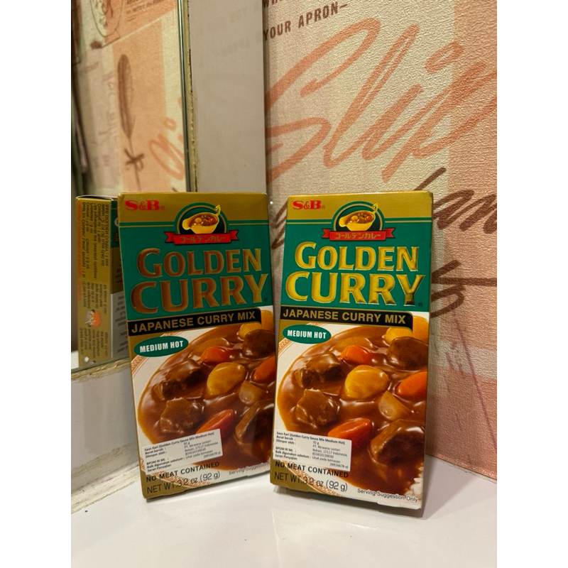 

S&B japanese golden curry kari instant medium hot 92gr/ pc