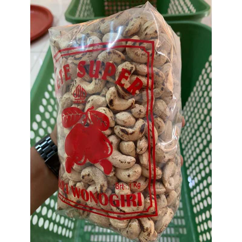 

KACANG METE BAKAR SANGRAI