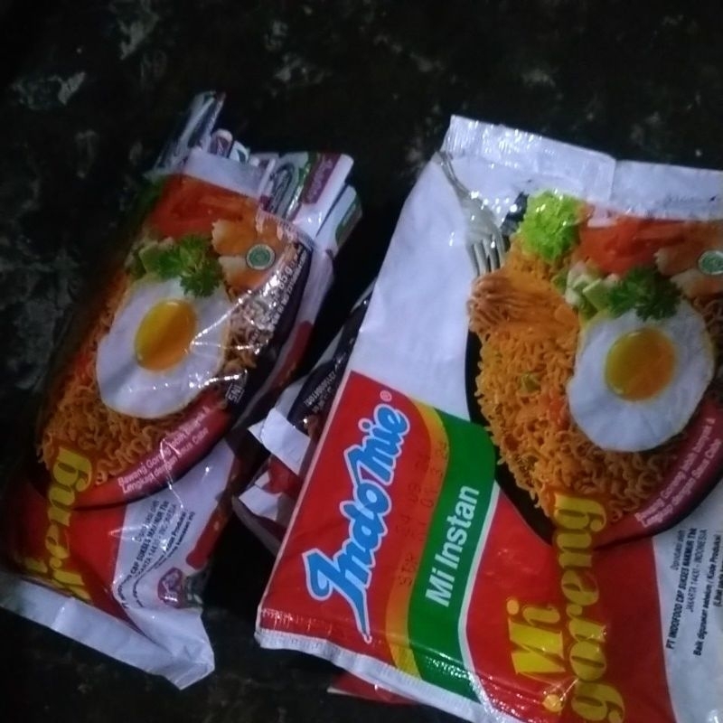 

kemasan bekas mie Indomie goreng 1 pcs