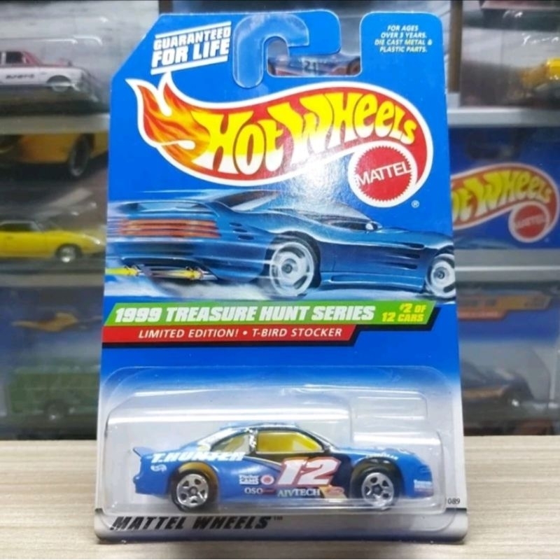 HOT WHEELS T-BIRD STOCKER - TREASURE HUNT - THS - STH