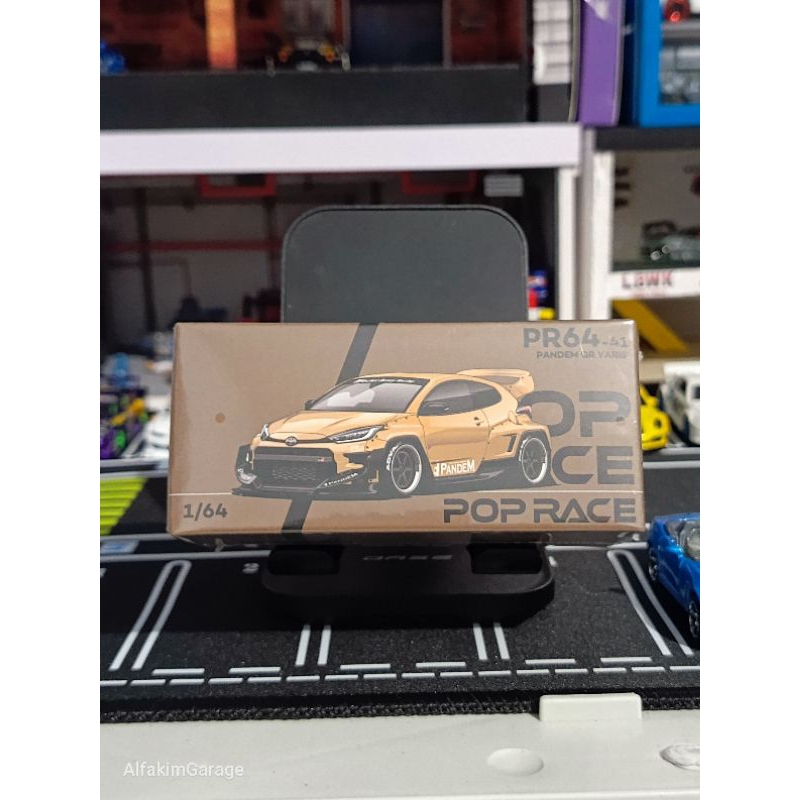 Pop Race PR 64-41 Pandem GR Yaris Gold / PR 64-127 Pandem Honda Civic EG 6 Metallic Blue