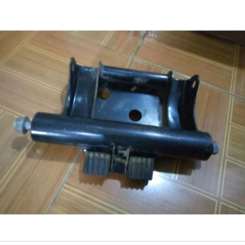 Mounting Arm Sasis Skywave (Original Copotan)