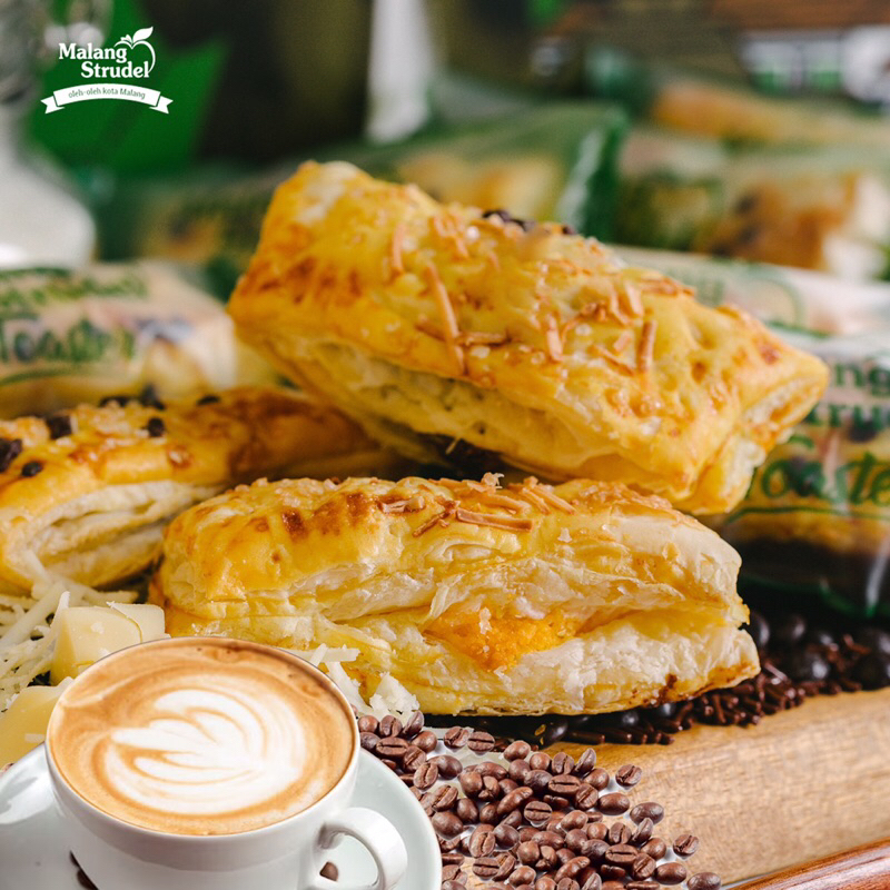 Malang Strudel Toaster Cappucino