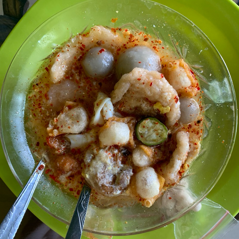 

Baso aci ayam suwir